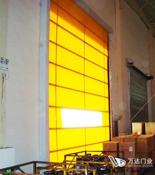 毛阳镇工厂堆积门